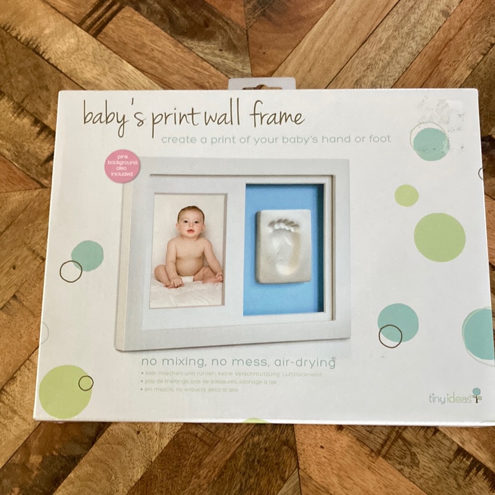 Baby’s print wall frame NEW